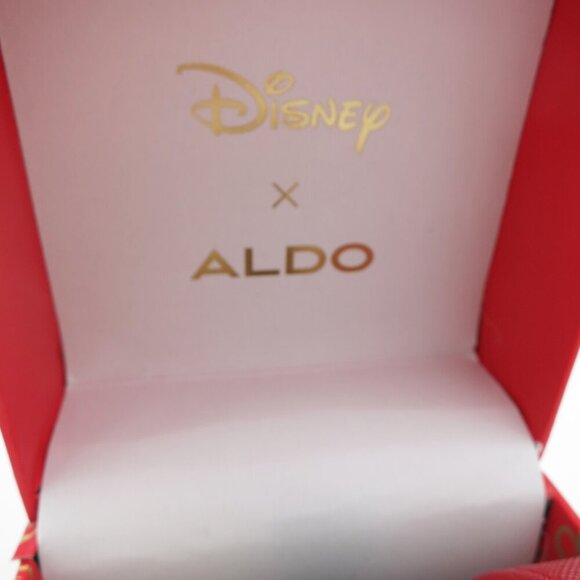 GIFT READY Disney x Aldo Ear-ly Mickey Watch Set BNIB Interchangeable Bands - Picture 8 of 11